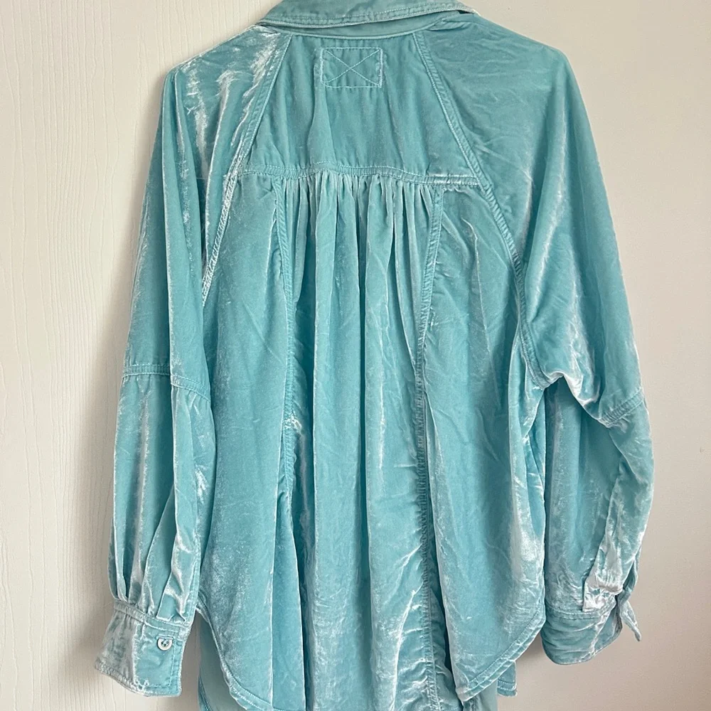 We The Free Light Blue Button Down Shirt - Picture 5 of 5
